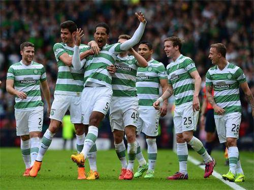  里尔前锋戴帽，主场横扫克莱蒙  